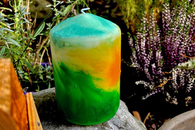 Workshop für Erwachsene – Kerzen verzieren mit echten Bienenwachsplatten